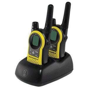    Motorola MH230R 22 Channel 23 Mile Two Way Radios