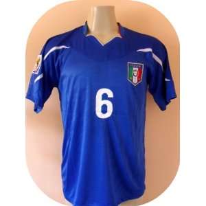  ITALY # 6 DE ROSSI SOCCER JERSEY XL .NEW Sports 
