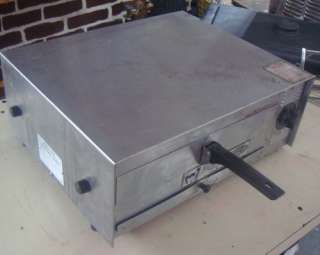 Wisco Pizza Pal Electric Oven  