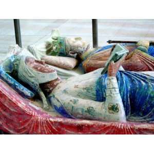 Effigy of Eleanor of Aquitaine and Henry II Premium Photographic 