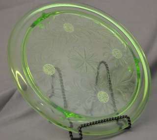 Vintage Jeannette Glass Footed Cake Plate Sunflower   Green 10  