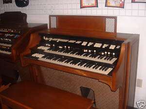 Hammond Console Organ Model H 112 w/ Bench, Bass Pedals  