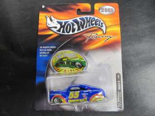 Hot Wheels Racing NASCAR 2001 Tail Dragger Square D 074299289675 
