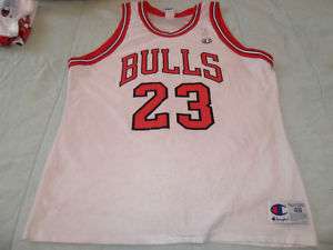Vintage 90s Michael Jordan BULLS White Jersey Adult 48  