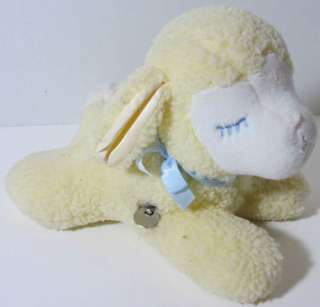 This is for a very cute wind up lamb made by Eden, in excellent used 