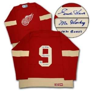 Gordie Howe Detroit Red Wings Autographed/Hand Signed Heritage Sweater 