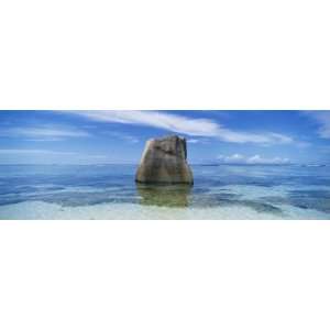  Boulder in the Sea, Anse Source DArgent Beach, La Digue 